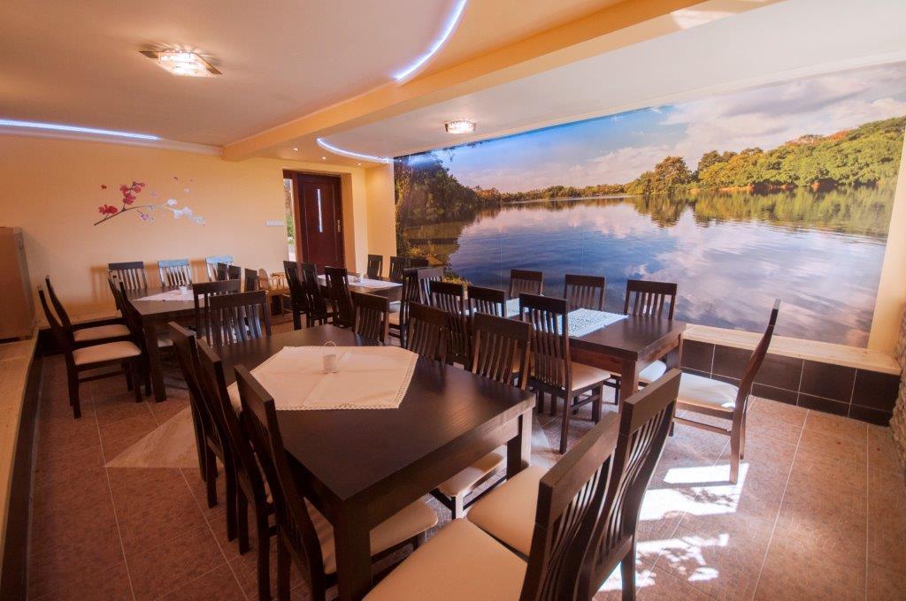 Pensjonat Agroturystyczny Pod Modrzewiem Bed & Breakfast Florczaki ภายนอก รูปภาพ