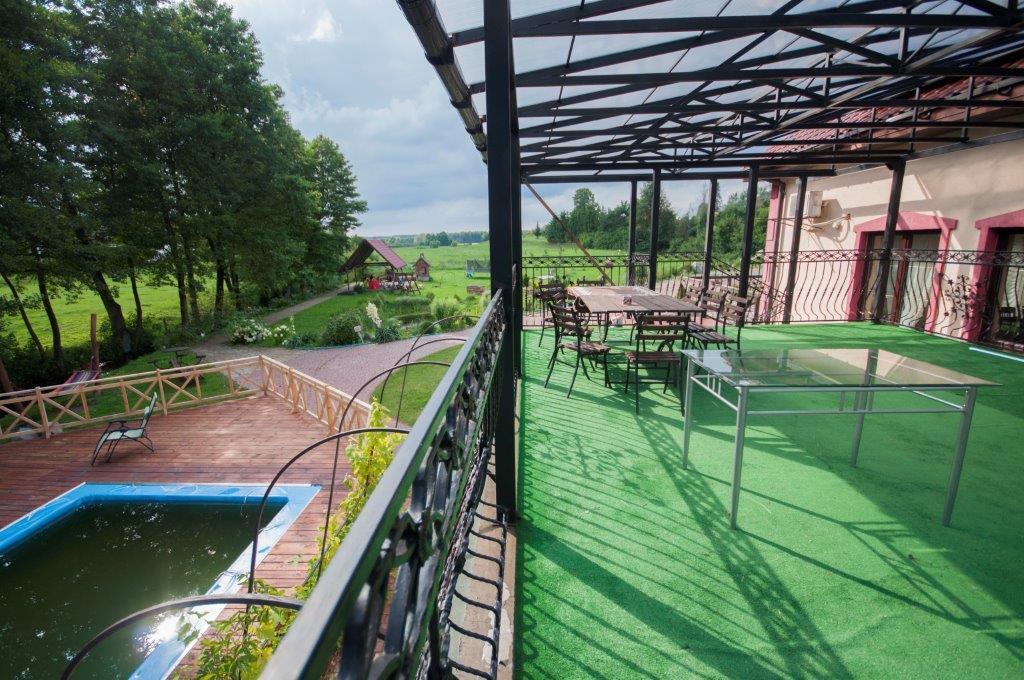 Pensjonat Agroturystyczny Pod Modrzewiem Bed & Breakfast Florczaki ภายนอก รูปภาพ